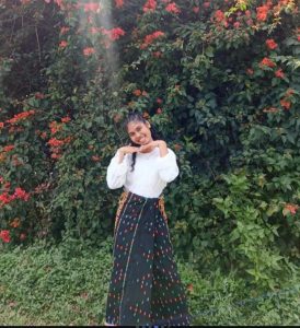 Generasi Sroll: Ketika Waktu Habis Di Layar