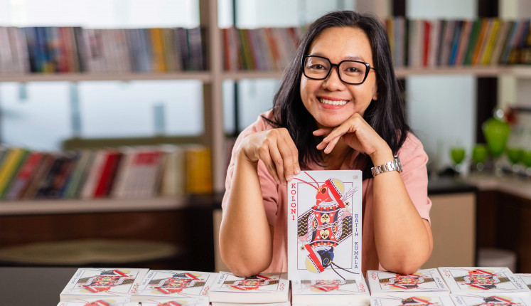 MENGAPA  PARA  SEMUT TAK MELAWAN?  MEMBACA KRITIK SOSIAL DALAM NOVEL KOLONI   KARYA RATIH KUMALA